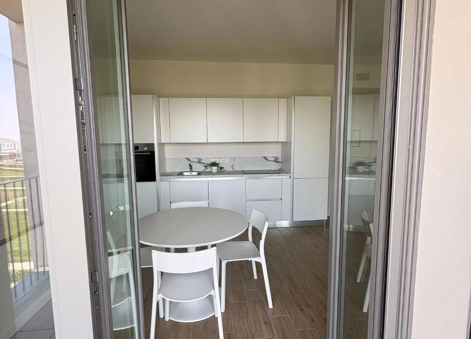 Apartment Milano Panorama Home - Luminous With Private Garage
