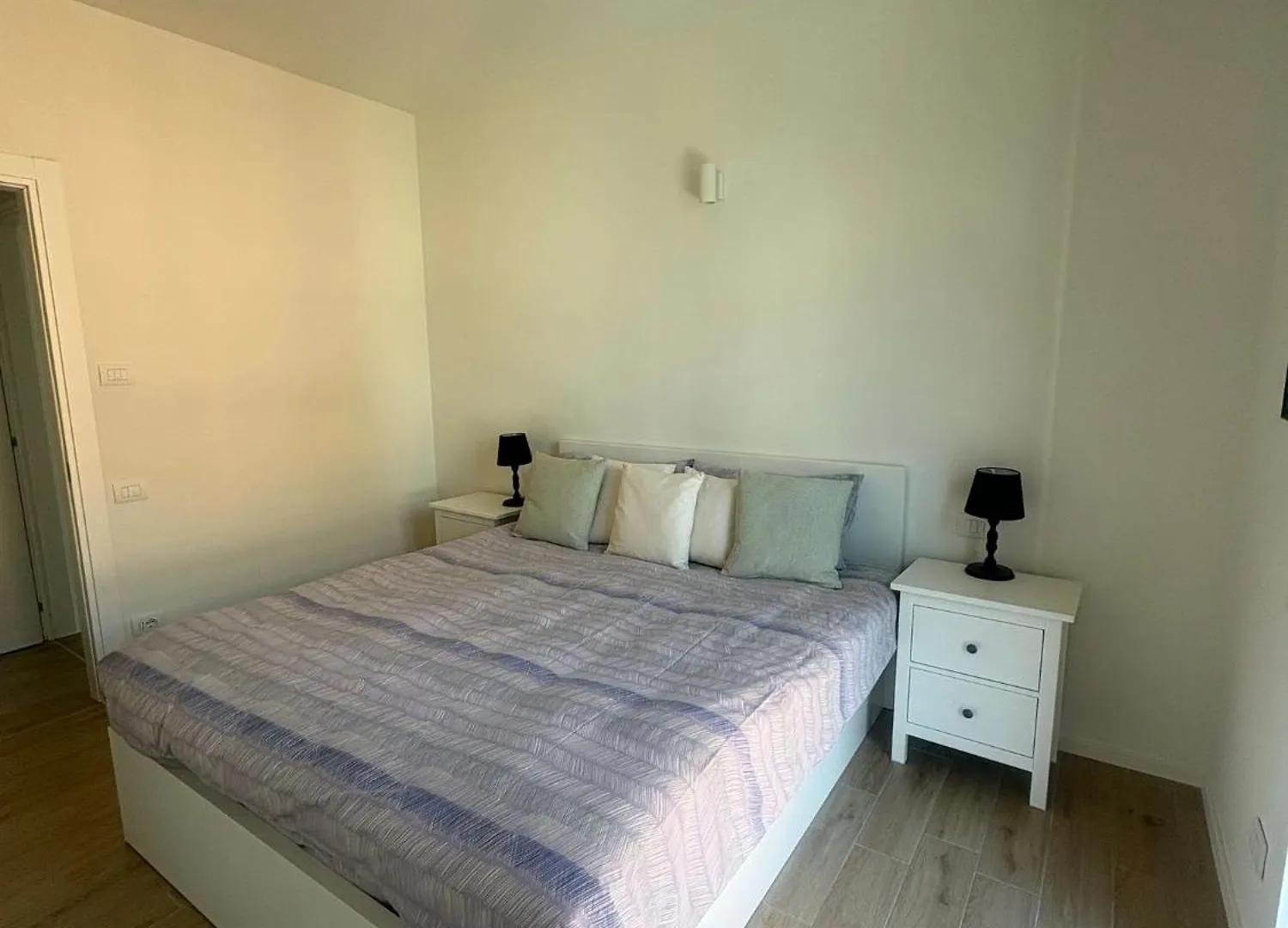 Apartment Milano Panorama Home - Luminous With Private Garage Italy
