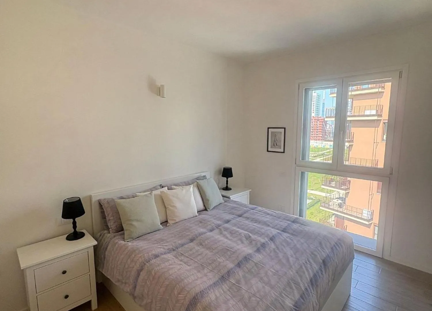 Milano Panorama Home - Luminous With Private Garage 0*, Milan Italy