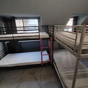 旅馆 狮子旅舍, 米兰